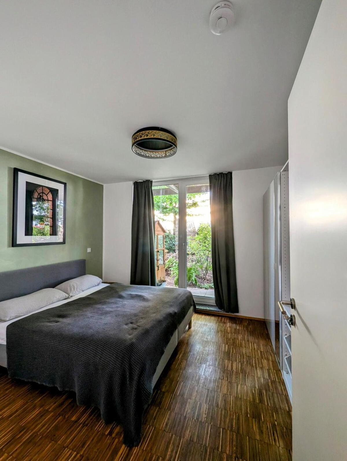 Ruhig Im Gruenen, Naehe Messe Und Flughafen Apartment Düsseldorf
